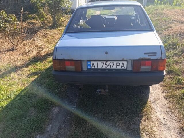 Синій ВАЗ 21099, об'ємом двигуна 1.5 л та пробігом 220 тис. км за 760 $, фото 3 на Automoto.ua