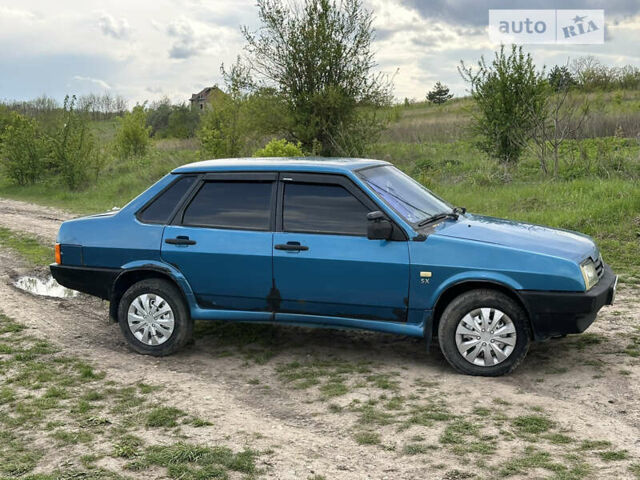 Синий ВАЗ 21099, объемом двигателя 1.5 л и пробегом 100 тыс. км за 1200 $, фото 3 на Automoto.ua