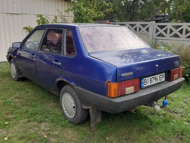 Синий ВАЗ 21099, объемом двигателя 1.5 л и пробегом 222 тыс. км за 900 $, фото 1 на Automoto.ua