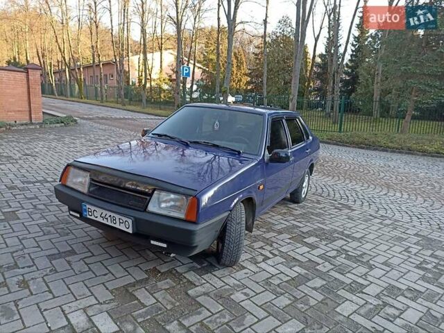 Синий ВАЗ 21099, объемом двигателя 1.5 л и пробегом 173 тыс. км за 1400 $, фото 3 на Automoto.ua