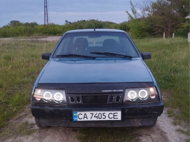 Синий ВАЗ 21099, объемом двигателя 1.5 л и пробегом 60 тыс. км за 1150 $, фото 3 на Automoto.ua