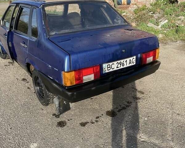 Синий ВАЗ 21099, объемом двигателя 1.5 л и пробегом 313 тыс. км за 850 $, фото 5 на Automoto.ua