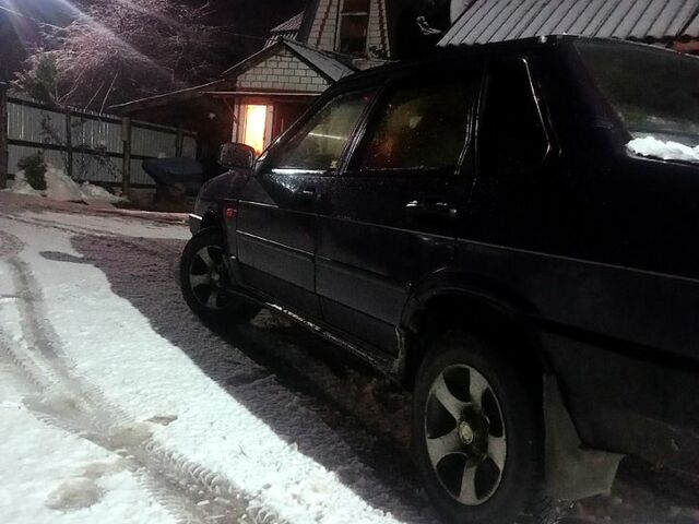 Синій ВАЗ 21099, об'ємом двигуна 1.5 л та пробігом 211 тис. км за 1100 $, фото 3 на Automoto.ua