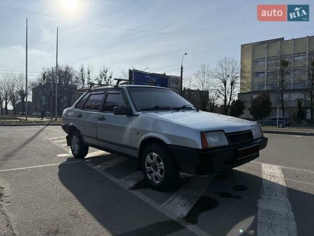 Синий ВАЗ 21099, объемом двигателя 1.5 л и пробегом 79 тыс. км за 2000 $, фото 2 на Automoto.ua