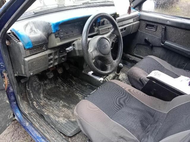 Синий ВАЗ 21099, объемом двигателя 1.5 л и пробегом 10 тыс. км за 600 $, фото 6 на Automoto.ua