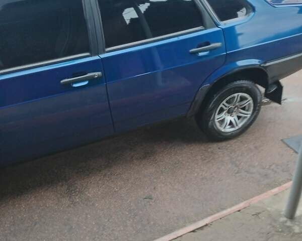 Синий ВАЗ 21099, объемом двигателя 1.5 л и пробегом 240 тыс. км за 1800 $, фото 5 на Automoto.ua
