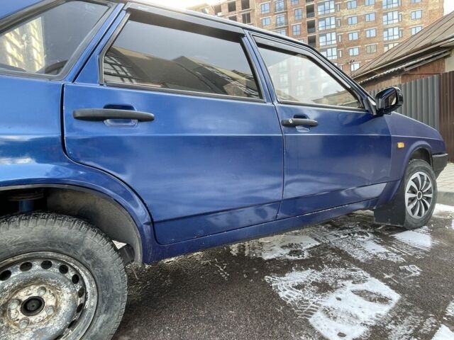 Синий ВАЗ 21099, объемом двигателя 1.5 л и пробегом 245 тыс. км за 1100 $, фото 4 на Automoto.ua