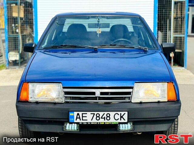Синий ВАЗ 21099, объемом двигателя 1.5 л и пробегом 0 тыс. км за 1600 $, фото 8 на Automoto.ua