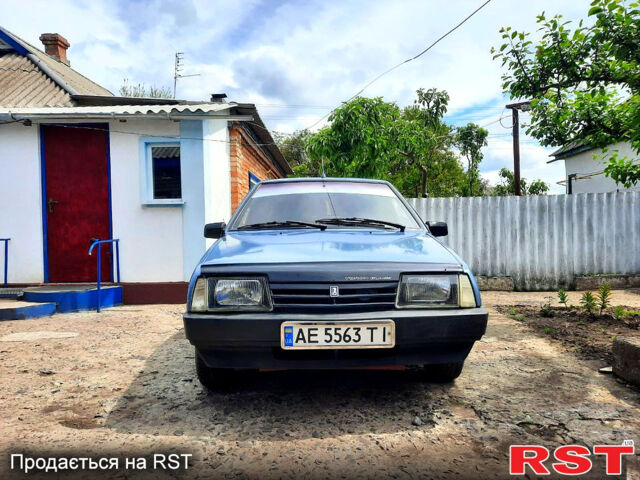 Синий ВАЗ 21099, объемом двигателя 1.5 л и пробегом 0 тыс. км за 1500 $, фото 3 на Automoto.ua