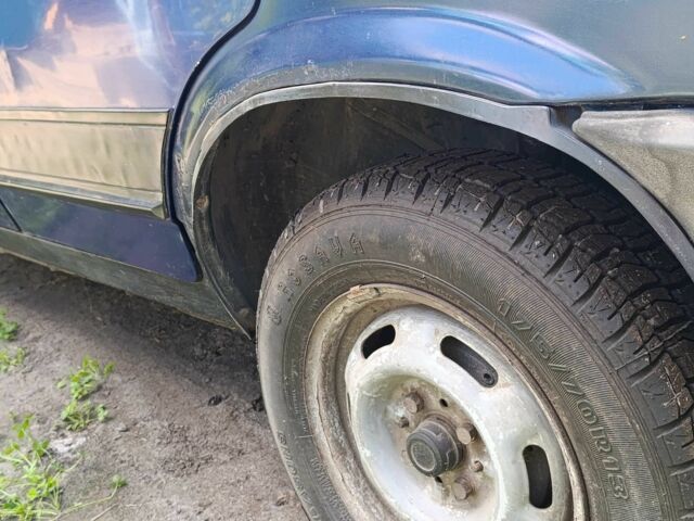 Синій ВАЗ 21099, об'ємом двигуна 1.5 л та пробігом 225 тис. км за 1335 $, фото 2 на Automoto.ua