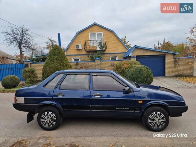 Синій ВАЗ 21099, об'ємом двигуна 1.5 л та пробігом 173 тис. км за 1590 $, фото 3 на Automoto.ua