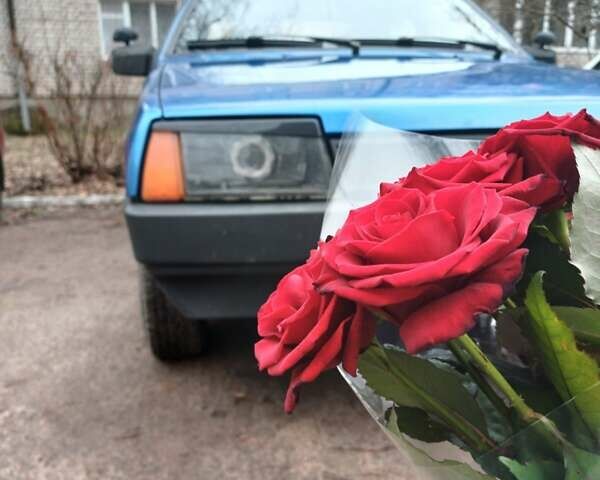 Синій ВАЗ 21099, об'ємом двигуна 1.5 л та пробігом 400 тис. км за 1700 $, фото 2 на Automoto.ua