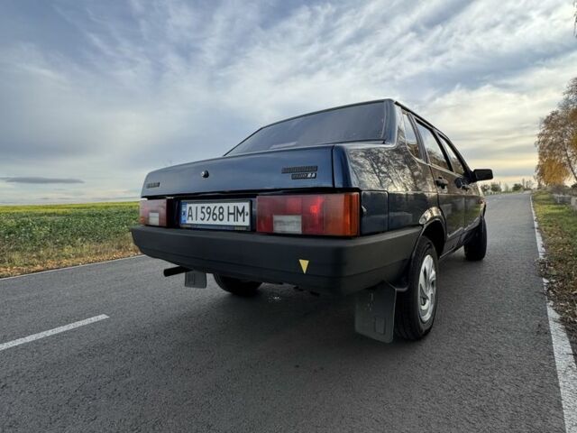 Синий ВАЗ 21099, объемом двигателя 1.5 л и пробегом 300 тыс. км за 1700 $, фото 7 на Automoto.ua