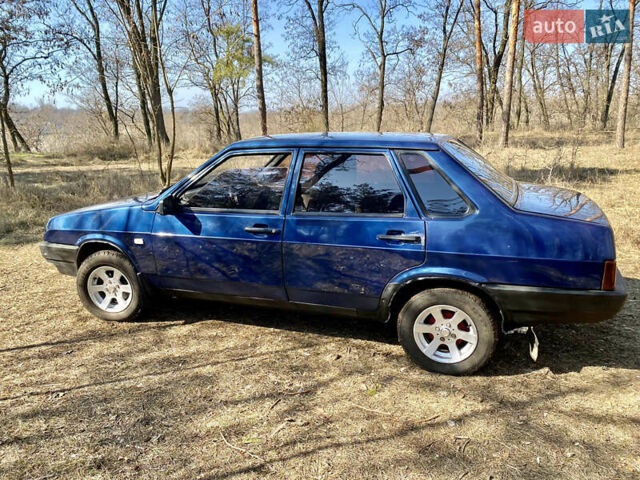 Синій ВАЗ 21099, об'ємом двигуна 1.5 л та пробігом 199 тис. км за 1550 $, фото 4 на Automoto.ua
