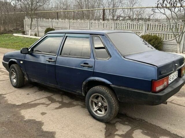 Синий ВАЗ 21099, объемом двигателя 1.5 л и пробегом 250 тыс. км за 1400 $, фото 3 на Automoto.ua