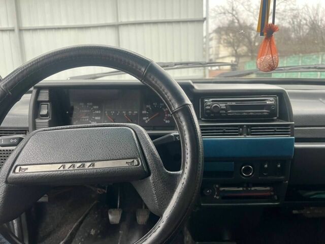 Синий ВАЗ 21099, объемом двигателя 1.5 л и пробегом 250 тыс. км за 1200 $, фото 7 на Automoto.ua