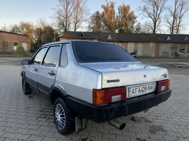 Синий ВАЗ 21099, объемом двигателя 1.5 л и пробегом 35 тыс. км за 1300 $, фото 6 на Automoto.ua