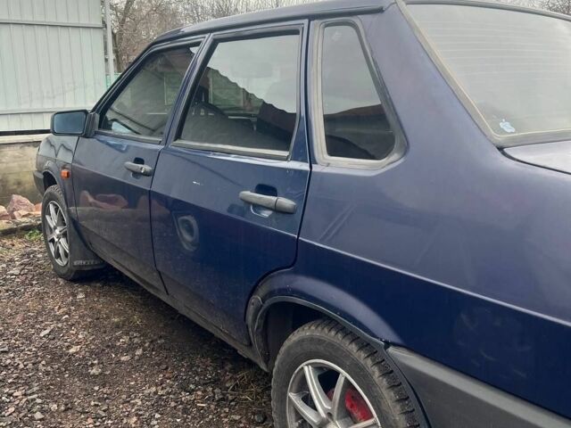 Синий ВАЗ 21099, объемом двигателя 1.5 л и пробегом 250 тыс. км за 1200 $, фото 2 на Automoto.ua