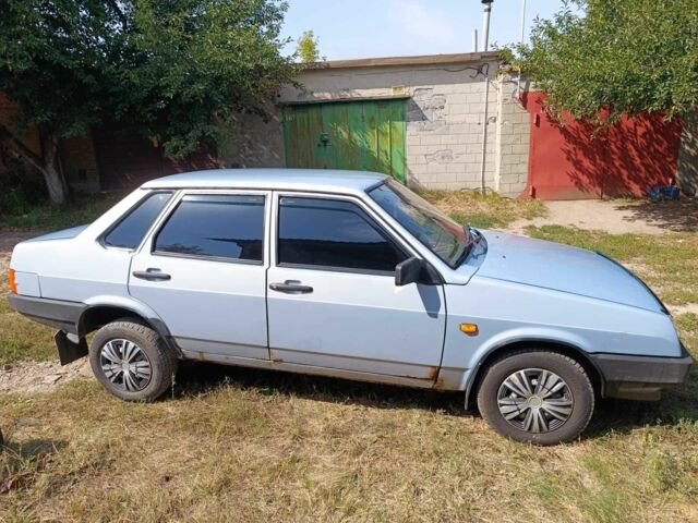 Синий ВАЗ 21099, объемом двигателя 1.5 л и пробегом 94 тыс. км за 1700 $, фото 3 на Automoto.ua