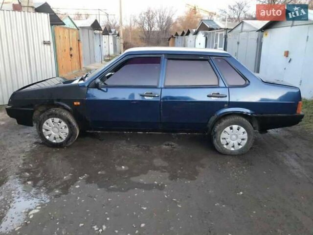 Синий ВАЗ 21099, объемом двигателя 0 л и пробегом 524 тыс. км за 900 $, фото 2 на Automoto.ua