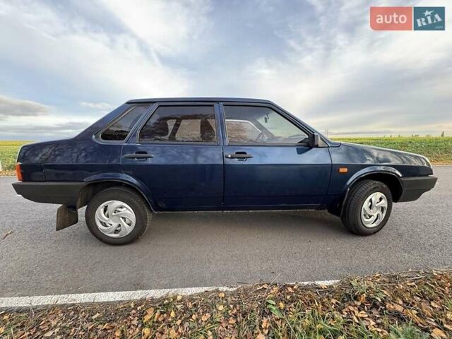 Синій ВАЗ 21099, об'ємом двигуна 1.5 л та пробігом 300 тис. км за 1700 $, фото 5 на Automoto.ua