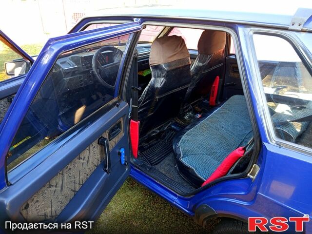 Синий ВАЗ 21099, объемом двигателя 1.5 л и пробегом 150 тыс. км за 1650 $, фото 5 на Automoto.ua