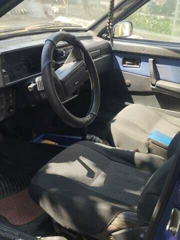 Синій ВАЗ 21099, об'ємом двигуна 1.5 л та пробігом 284 тис. км за 2100 $, фото 4 на Automoto.ua