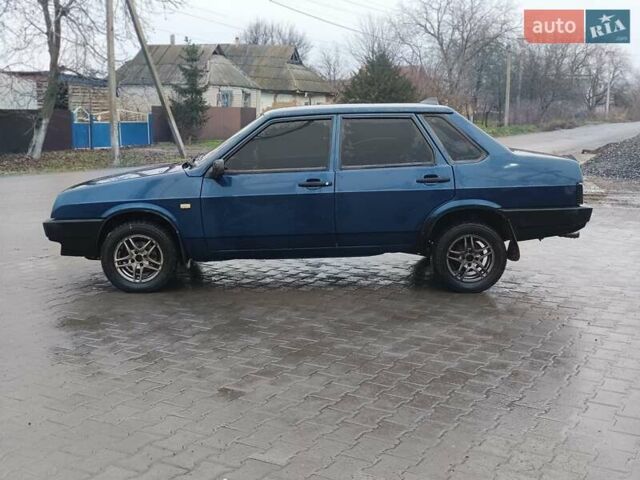 Синий ВАЗ 21099, объемом двигателя 1.5 л и пробегом 200 тыс. км за 1750 $, фото 9 на Automoto.ua