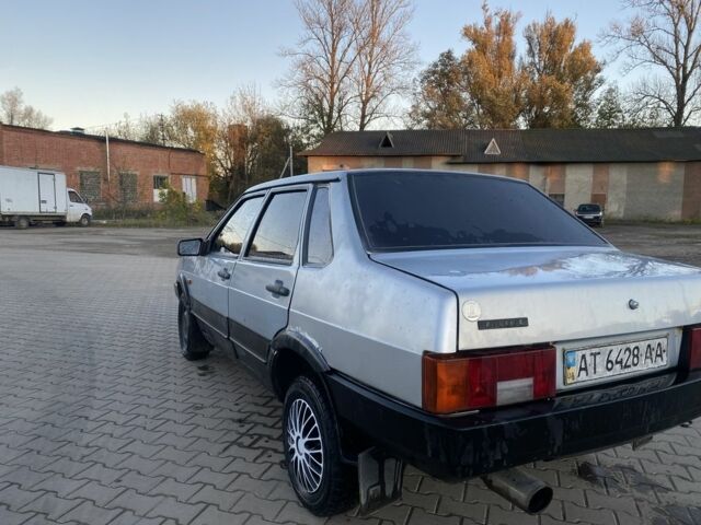 Синий ВАЗ 21099, объемом двигателя 1.5 л и пробегом 35 тыс. км за 1300 $, фото 5 на Automoto.ua