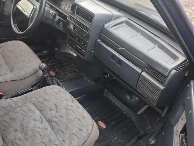 Синий ВАЗ 21099, объемом двигателя 0 л и пробегом 155 тыс. км за 800 $, фото 5 на Automoto.ua