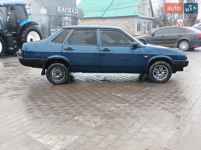 Синий ВАЗ 21099, объемом двигателя 1.5 л и пробегом 200 тыс. км за 1750 $, фото 8 на Automoto.ua