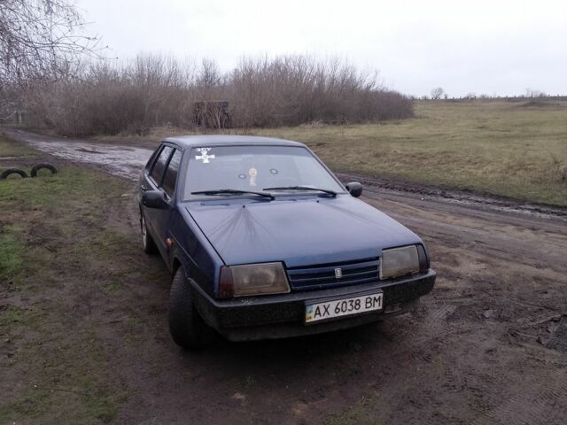 Синий ВАЗ 21099, объемом двигателя 1.5 л и пробегом 2 тыс. км за 1200 $, фото 1 на Automoto.ua