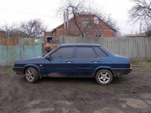 Синий ВАЗ 21099, объемом двигателя 1.5 л и пробегом 2 тыс. км за 1200 $, фото 3 на Automoto.ua