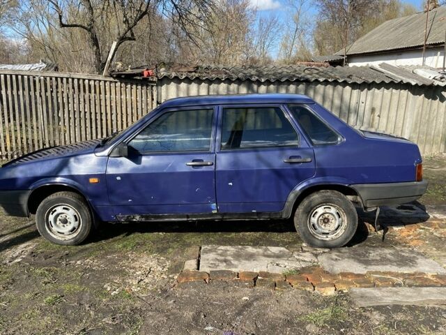 Синий ВАЗ 21099, объемом двигателя 1.5 л и пробегом 295 тыс. км за 1100 $, фото 7 на Automoto.ua