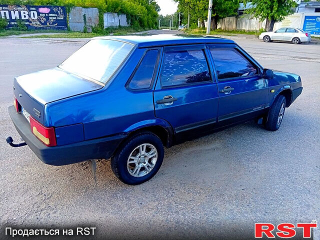 Синий ВАЗ 21099, объемом двигателя 1.5 л и пробегом 289 тыс. км за 950 $, фото 7 на Automoto.ua