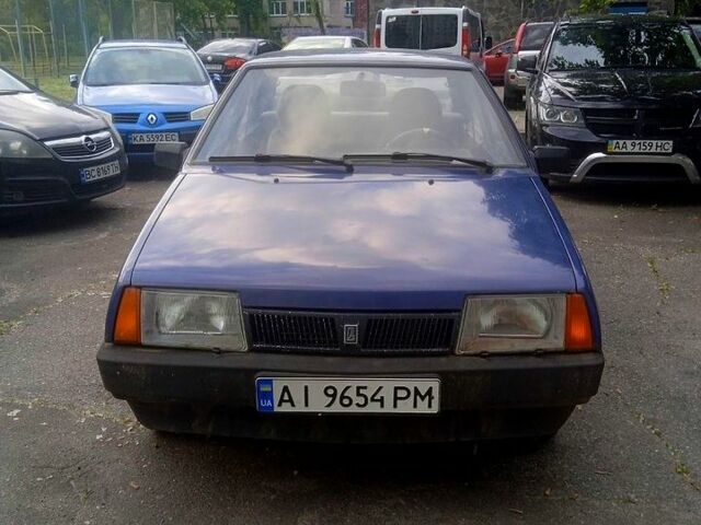 Синий ВАЗ 21099, объемом двигателя 1.5 л и пробегом 320 тыс. км за 1100 $, фото 1 на Automoto.ua