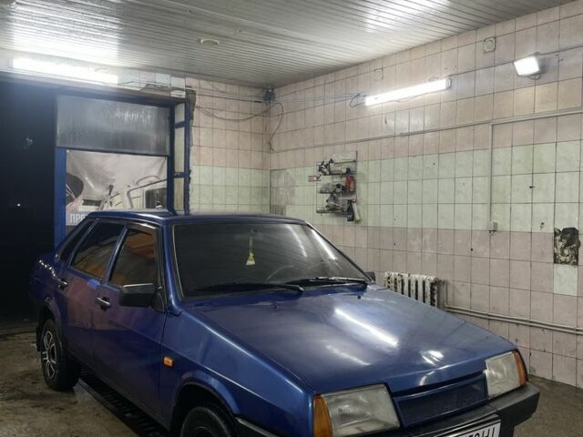 Синій ВАЗ 21099, об'ємом двигуна 1.5 л та пробігом 240 тис. км за 1350 $, фото 10 на Automoto.ua