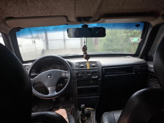 Синій ВАЗ 21099, об'ємом двигуна 1.5 л та пробігом 270 тис. км за 1100 $, фото 5 на Automoto.ua