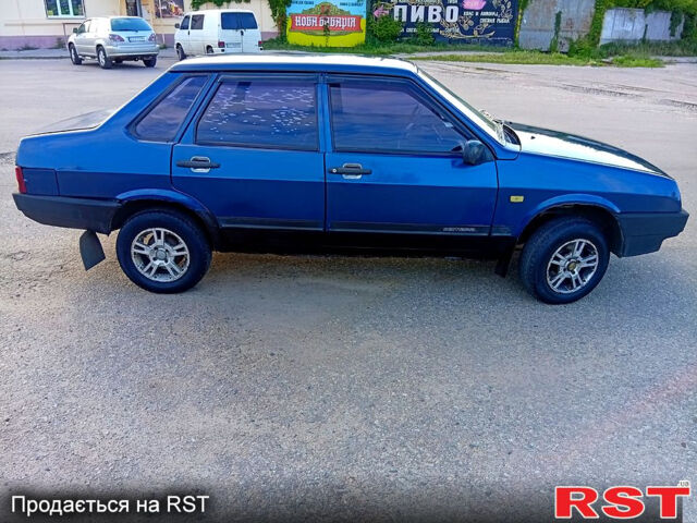 Синий ВАЗ 21099, объемом двигателя 1.5 л и пробегом 289 тыс. км за 950 $, фото 5 на Automoto.ua
