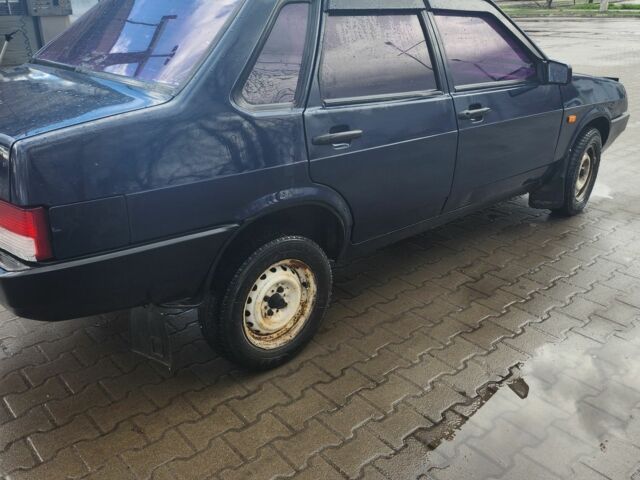 Синий ВАЗ 21099, объемом двигателя 1.5 л и пробегом 223 тыс. км за 1800 $, фото 3 на Automoto.ua