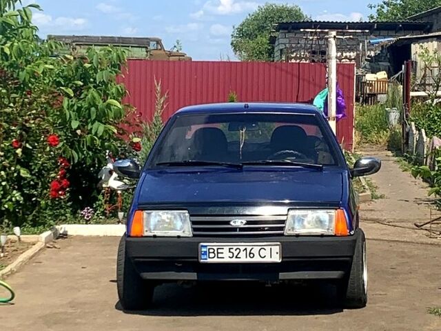 Синий ВАЗ 21099, объемом двигателя 1.5 л и пробегом 300 тыс. км за 1700 $, фото 3 на Automoto.ua