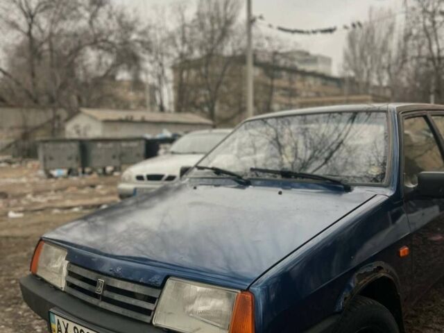 Синий ВАЗ 21099, объемом двигателя 1.5 л и пробегом 200 тыс. км за 953 $, фото 1 на Automoto.ua