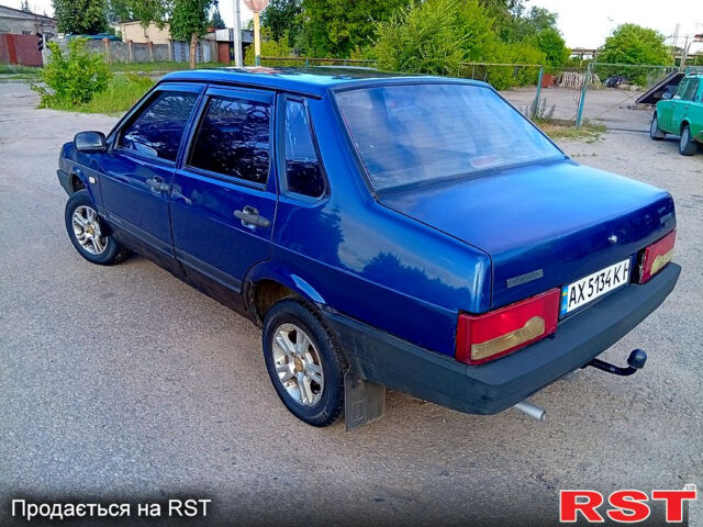 Синий ВАЗ 21099, объемом двигателя 1.5 л и пробегом 289 тыс. км за 950 $, фото 6 на Automoto.ua