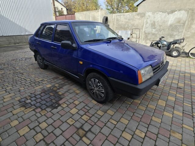 ВАЗ 21099 2005 в Одессе на Automoto.ua Синий ВАЗ 21099, объемом двигателя 0 л и пробегом 188 тыс. км за 1200 $, фото 2 на Automoto.ua