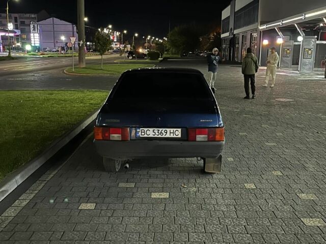 Синий ВАЗ 21099, объемом двигателя 1.5 л и пробегом 300 тыс. км за 1500 $, фото 1 на Automoto.ua