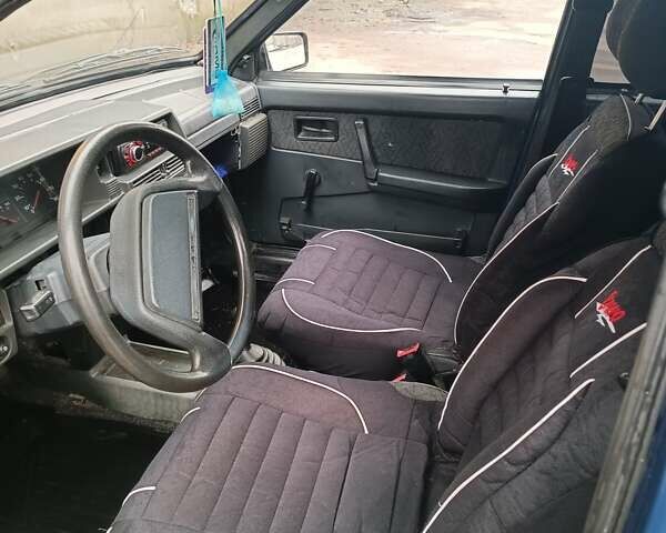 Синий ВАЗ 21099, объемом двигателя 1.5 л и пробегом 200 тыс. км за 1850 $, фото 6 на Automoto.ua
