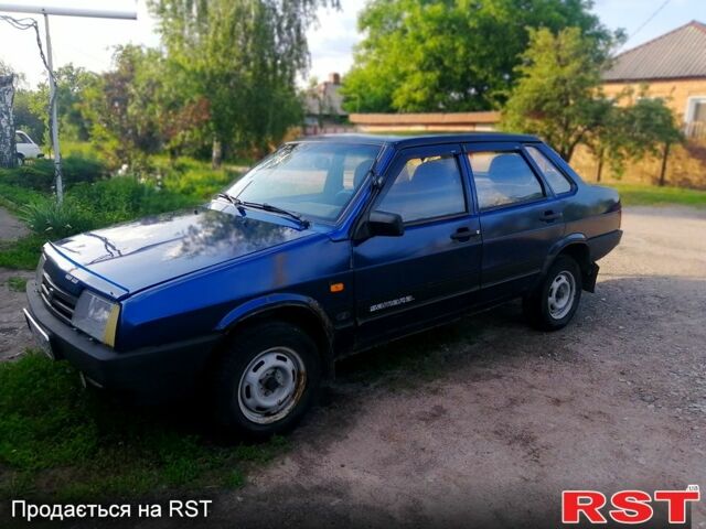 Синий ВАЗ 21099, объемом двигателя 1.5 л и пробегом 200 тыс. км за 950 $, фото 3 на Automoto.ua