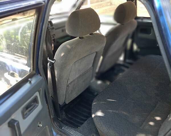 Синий ВАЗ 21099, объемом двигателя 1.5 л и пробегом 240 тыс. км за 1500 $, фото 5 на Automoto.ua