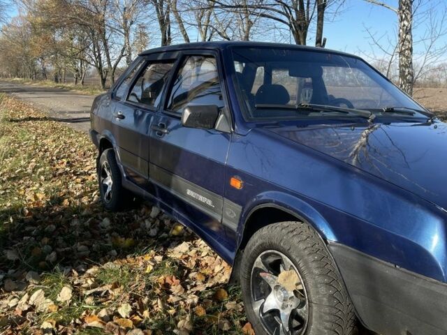 Синий ВАЗ 21099, объемом двигателя 1.5 л и пробегом 242 тыс. км за 1450 $, фото 5 на Automoto.ua