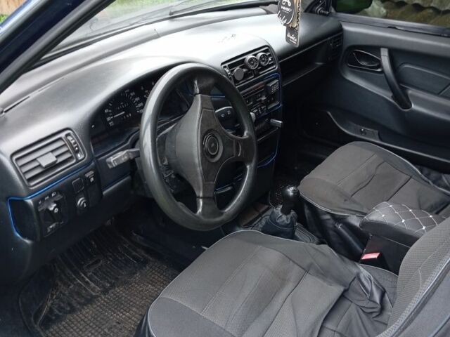 Синий ВАЗ 21099, объемом двигателя 0 л и пробегом 200 тыс. км за 1500 $, фото 2 на Automoto.ua